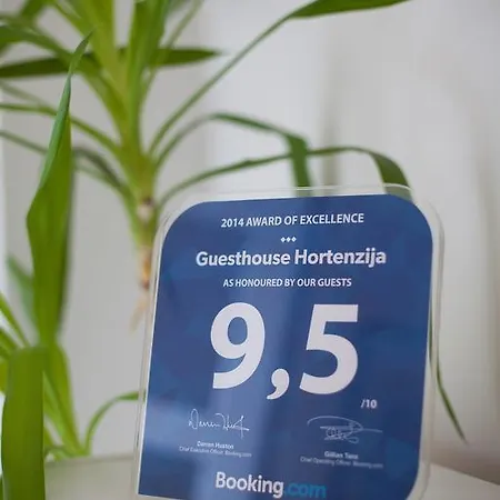 Apartment Hortenzija